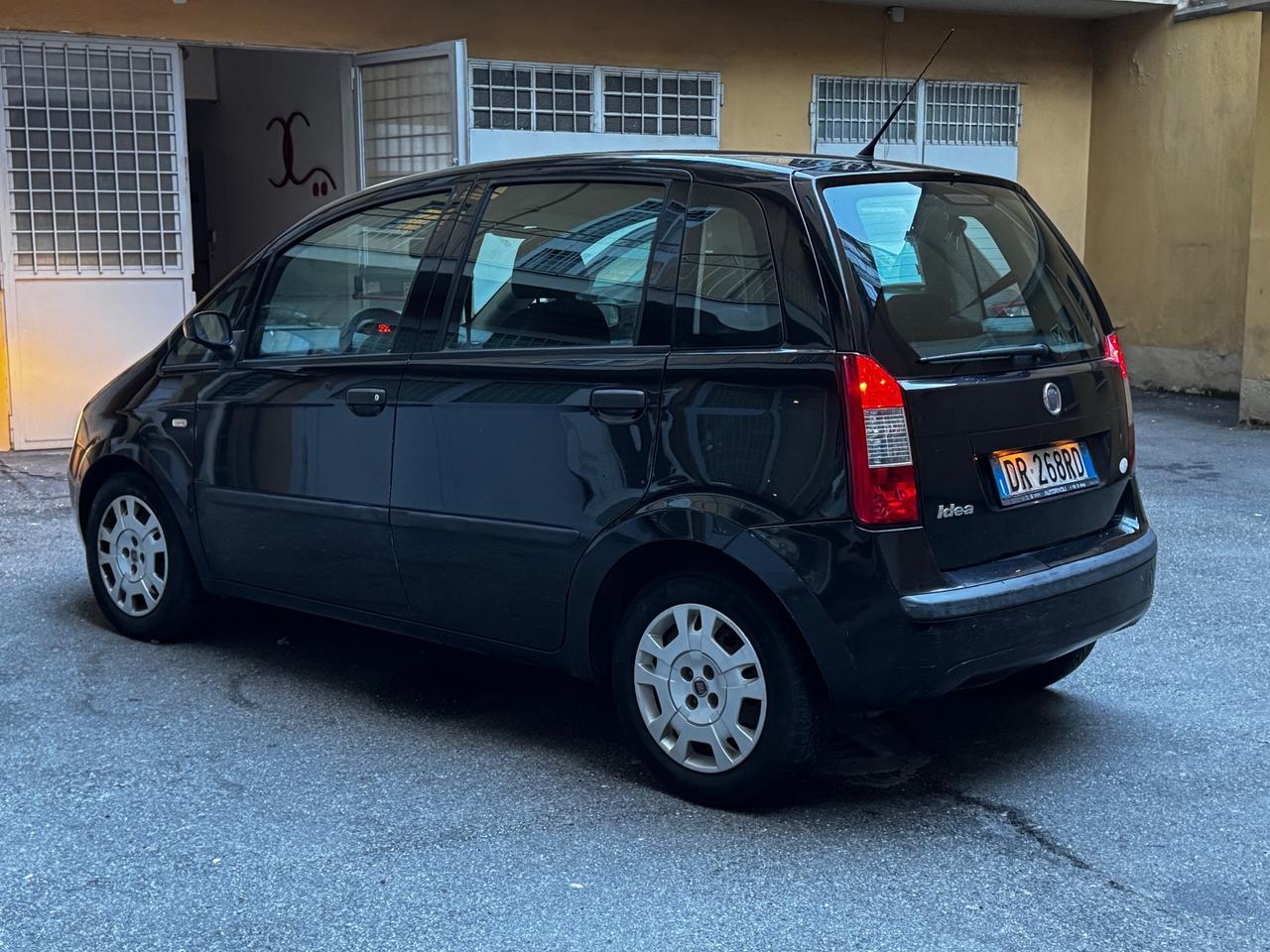 Fiat Idea 1.2 16V BlackLabel