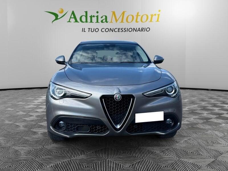 Alfa Romeo Stelvio 2.2 Turbo Diesel 210CV AT8 Q4 Super