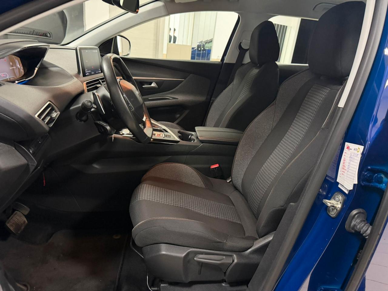 Peugeot 3008 BlueHDi 130 S&S EAT8 GT