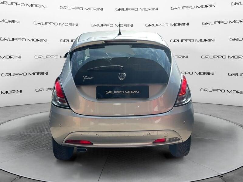 Lancia Ypsilon 1.2 69cv GPL Ecochic Silver