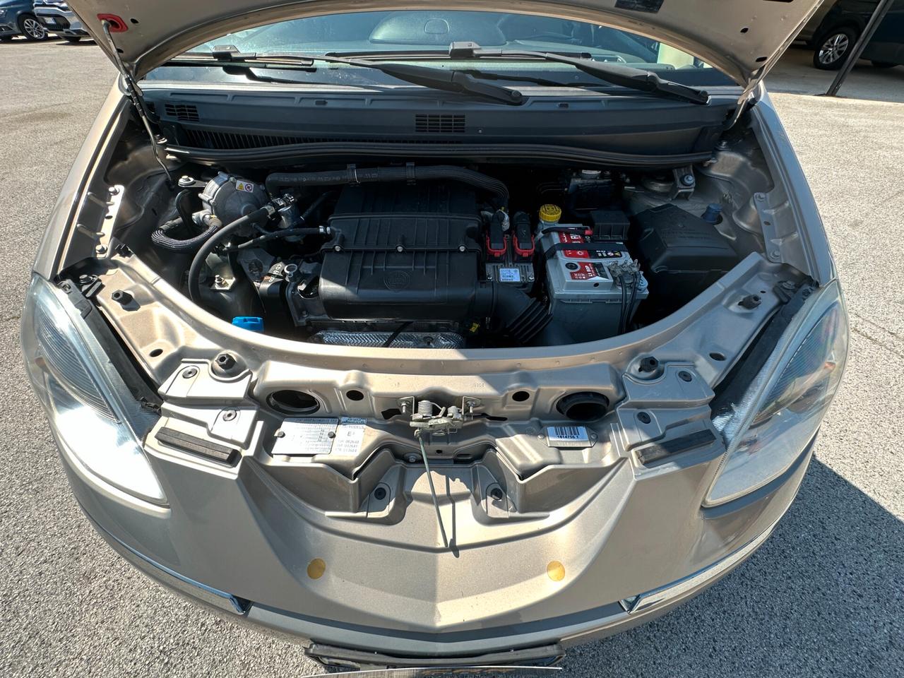 LANCIA Musa 1.4 8v Ecochic GPL Gold