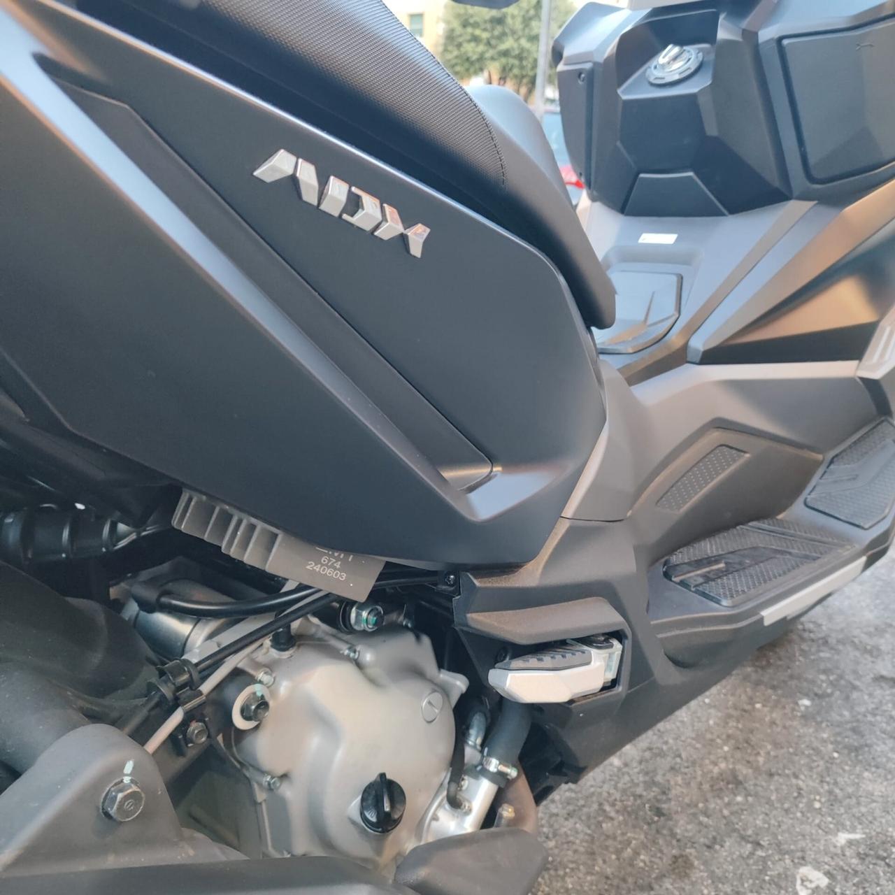 SYM ADX 300 – ANNO 2024 – SOLO 2.155 KM!