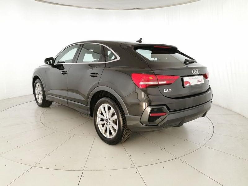 Audi Q3 Sportback 35 2.0 tdi s-tronic
