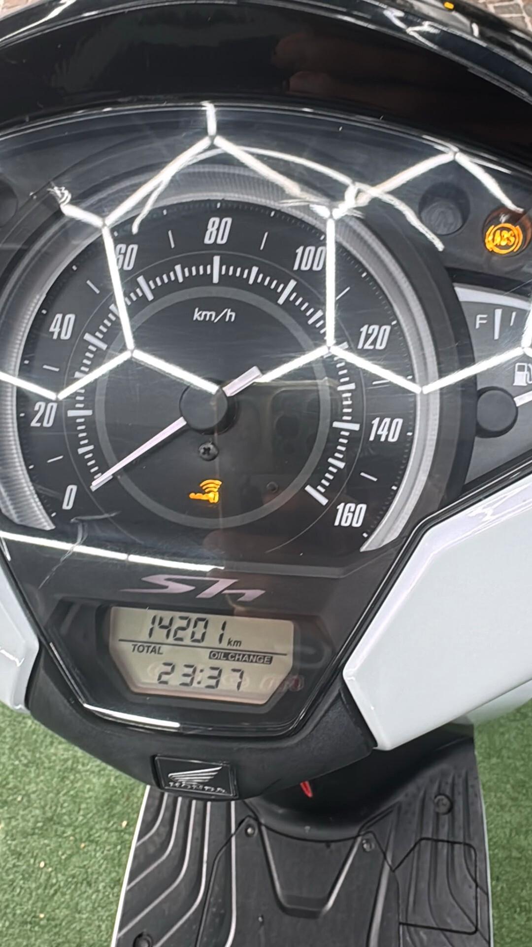 Honda SH 125 SPORT