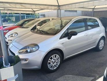 Fiat Punto Punto III 2012 5p 1.2 Lounge E6