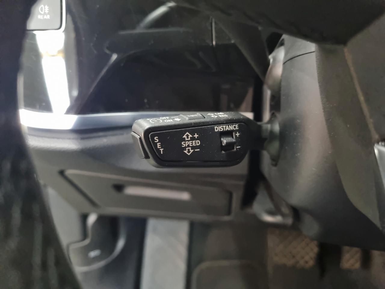 Audi Q3 35 TDI S tronic Business