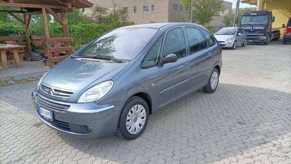 Citroen Xsara Picasso 1.6 hdi 16v Seduction c radio
