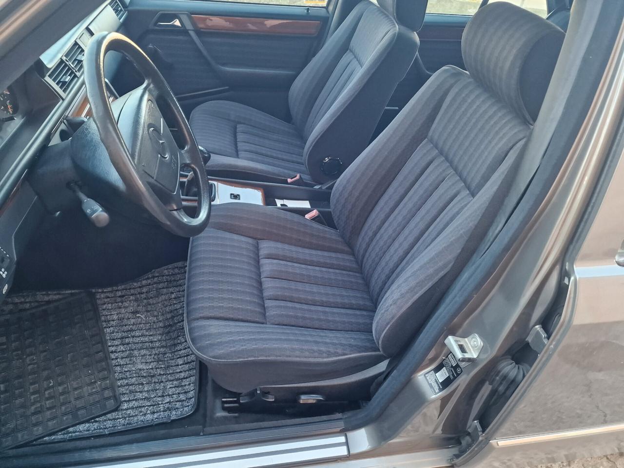 Mercedes-benz 300 200 E