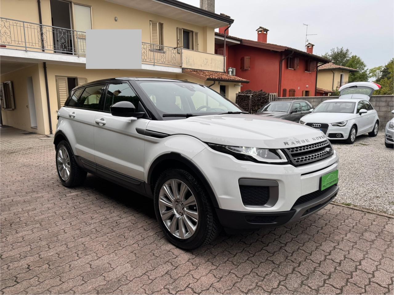 Land Rover Range Evoque 2.0 eD4 5p. SE Dynamic
