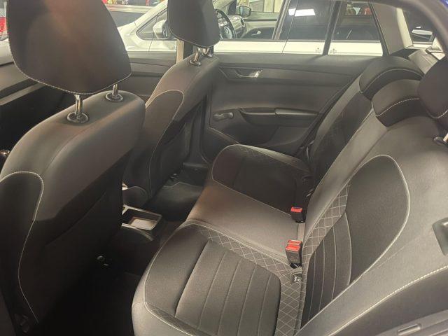 SKODA Fabia 1.0 TSI DSG Wagon Ambition