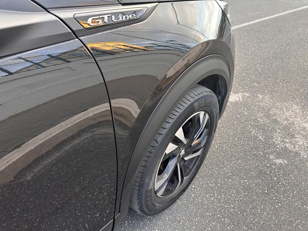 Peugeot 2008 1.2 130cv GT Line UNIPRO