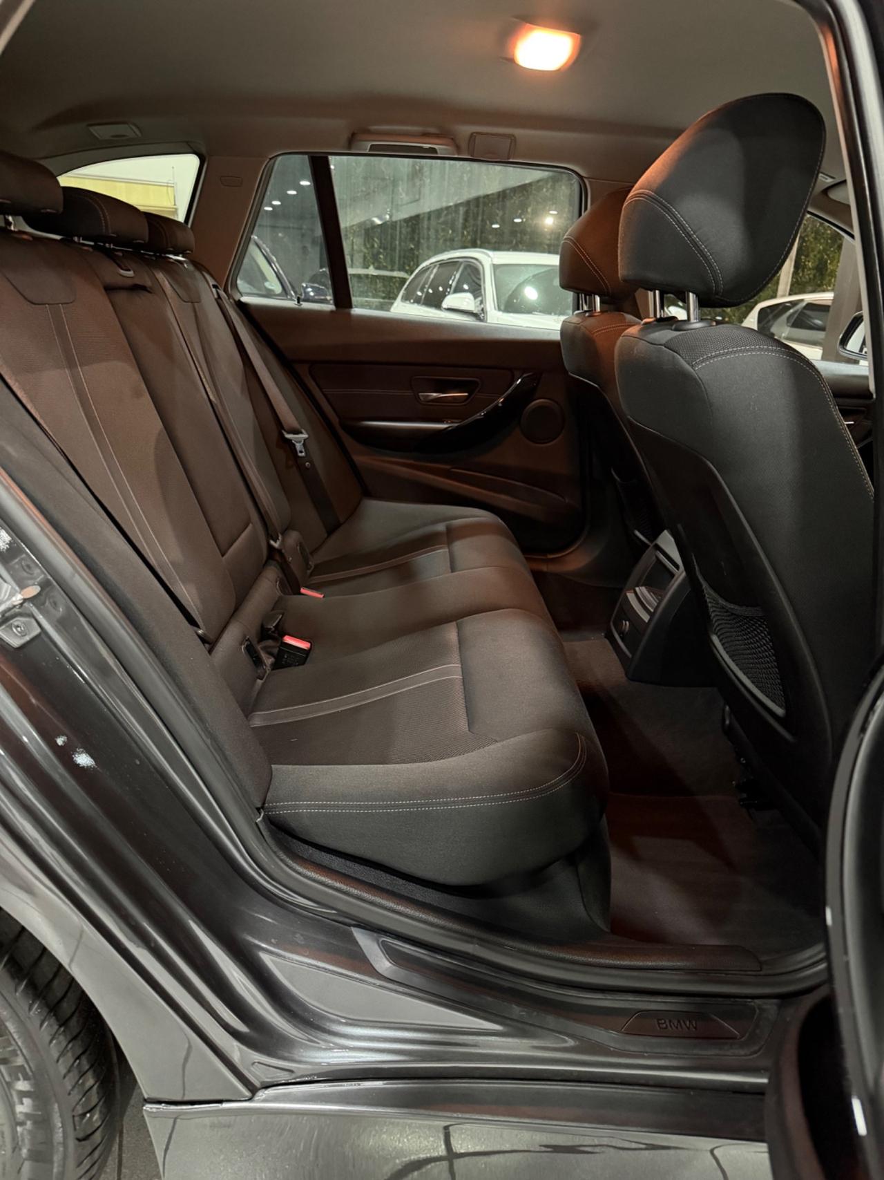 Bmw 318 318d Touring Luxury