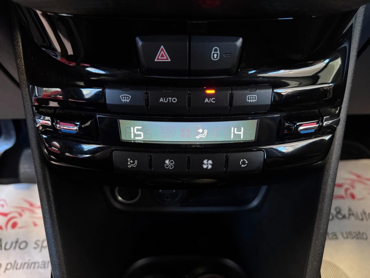 Peugeot 2008 BlueHDi 120 S&S Allure