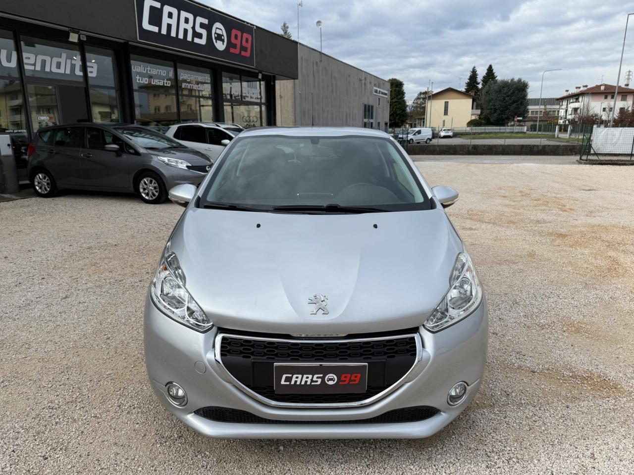 Peugeot 208 1.6 e-HDi 92 CV Stop&Start 3 porte Allure