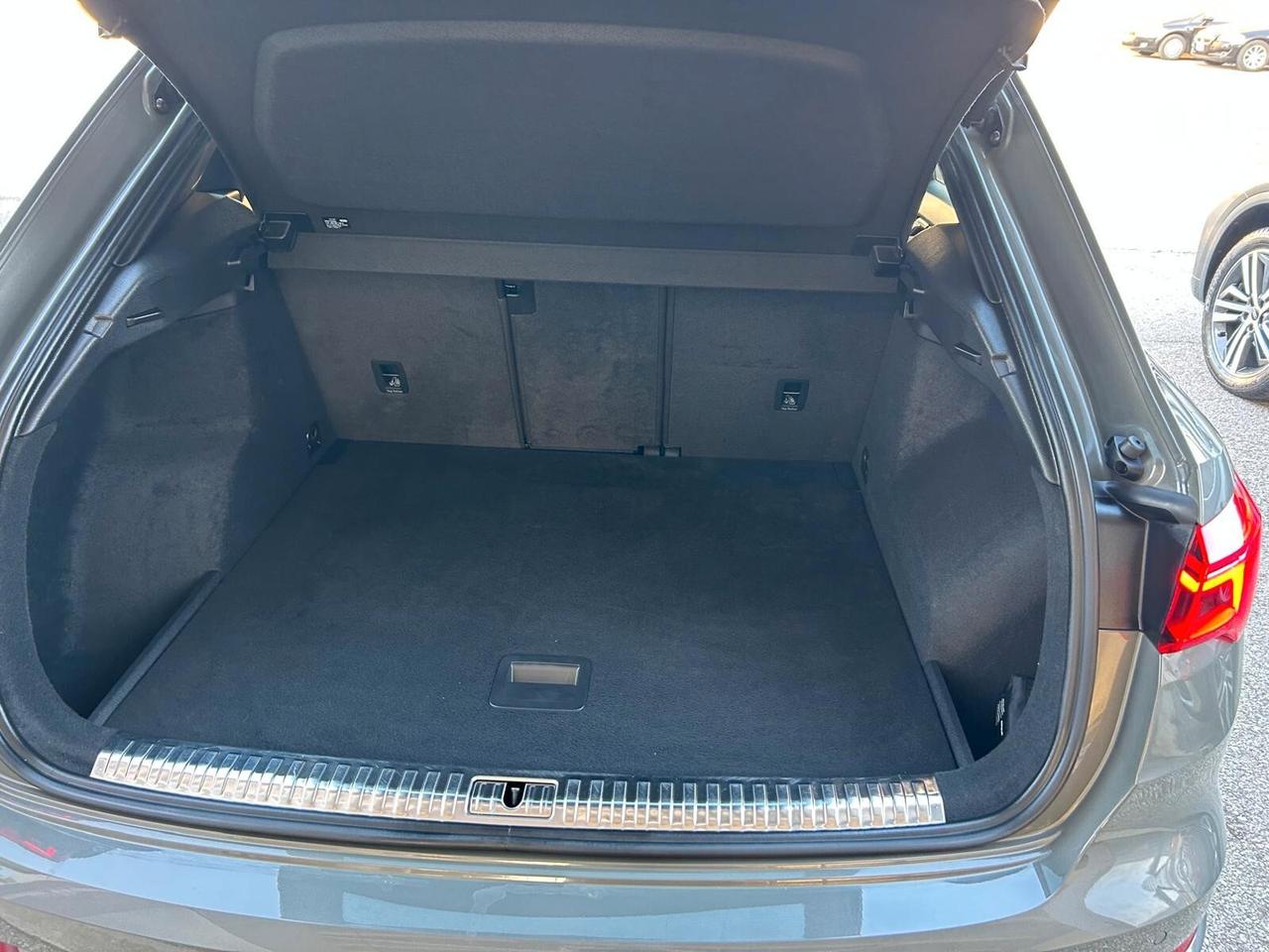 Audi Q3 40 TDI quattro S tronic line edition PELLE TOTALE