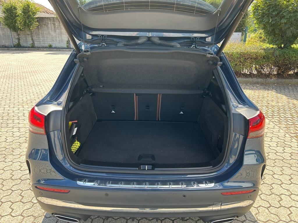 Mercedes GLA 200 200 D Premium 8G-DCT