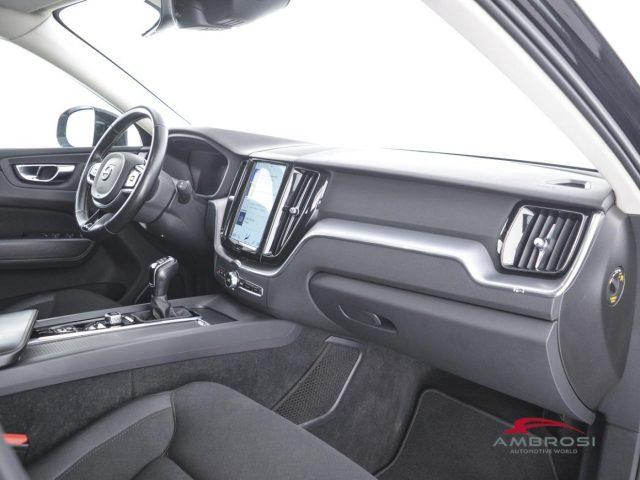 VOLVO XC60 D3 Momentum Fwd