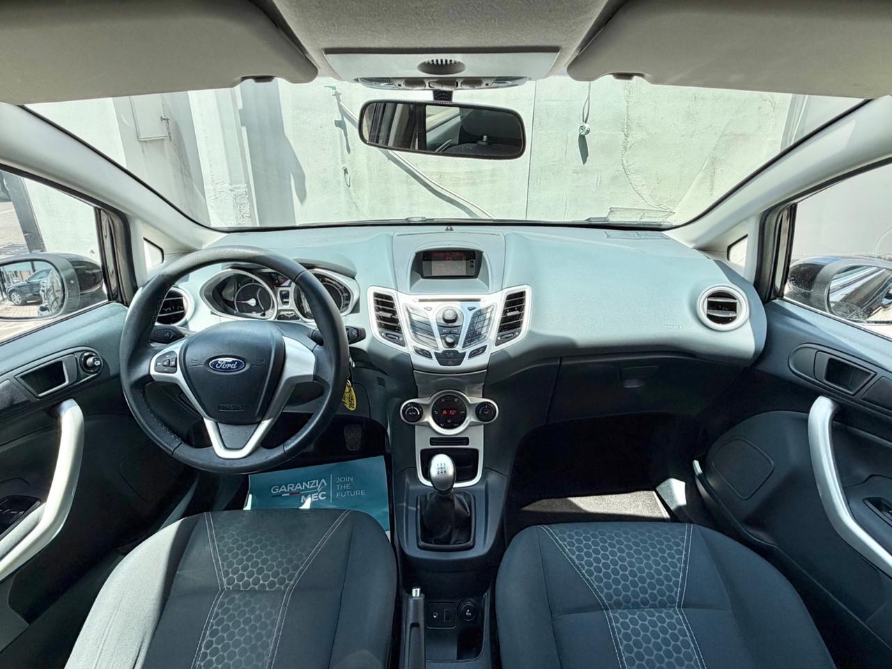 Ford Fiesta 1.4 TDCi Titanium - GARANZIA