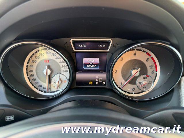 MERCEDES-BENZ GLA 180 d Automatic Sport