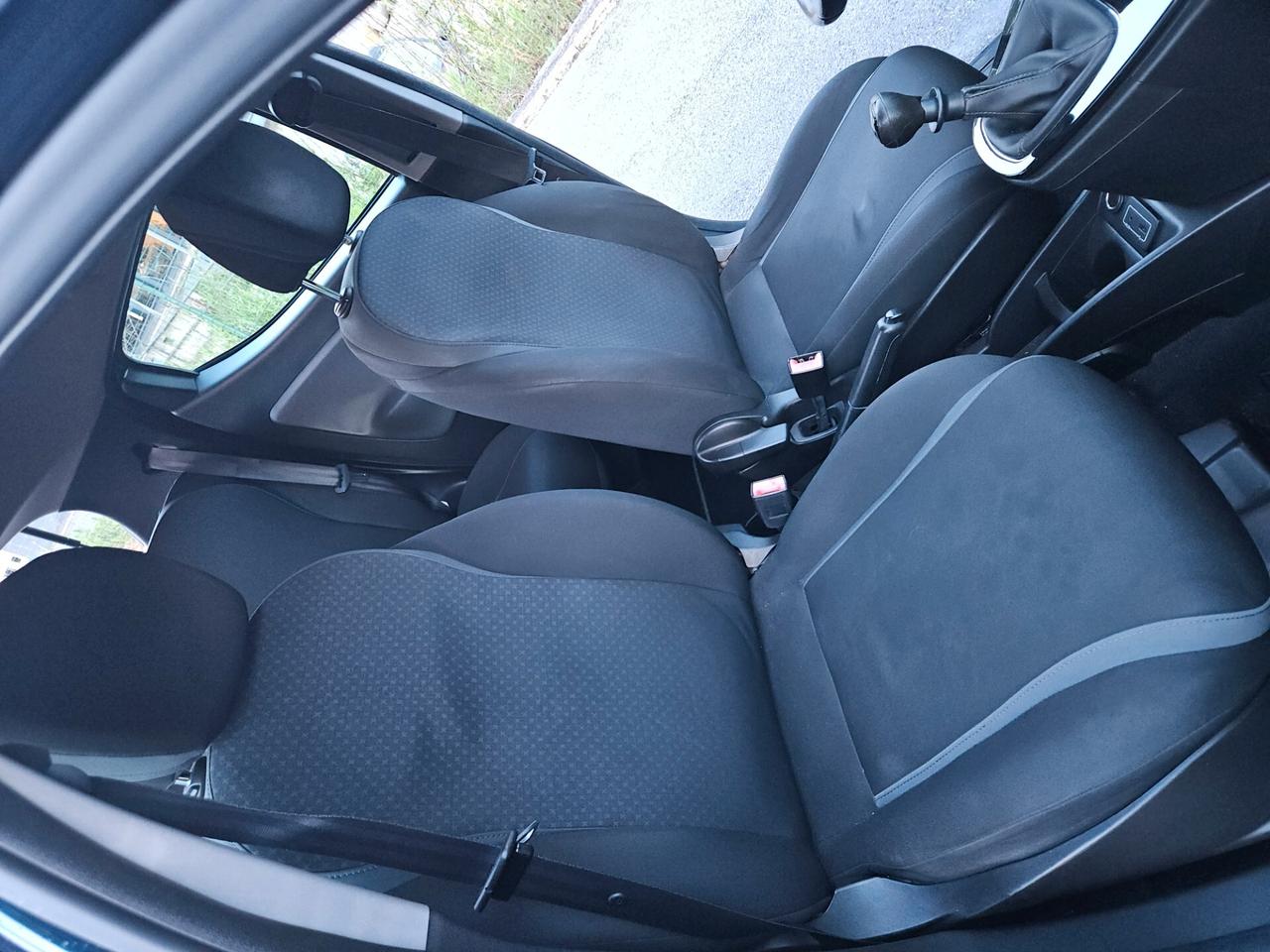 Lancia Ypsilon 0.9 TwinAir 85 CV 5 porte Metano Ecochic Platinum