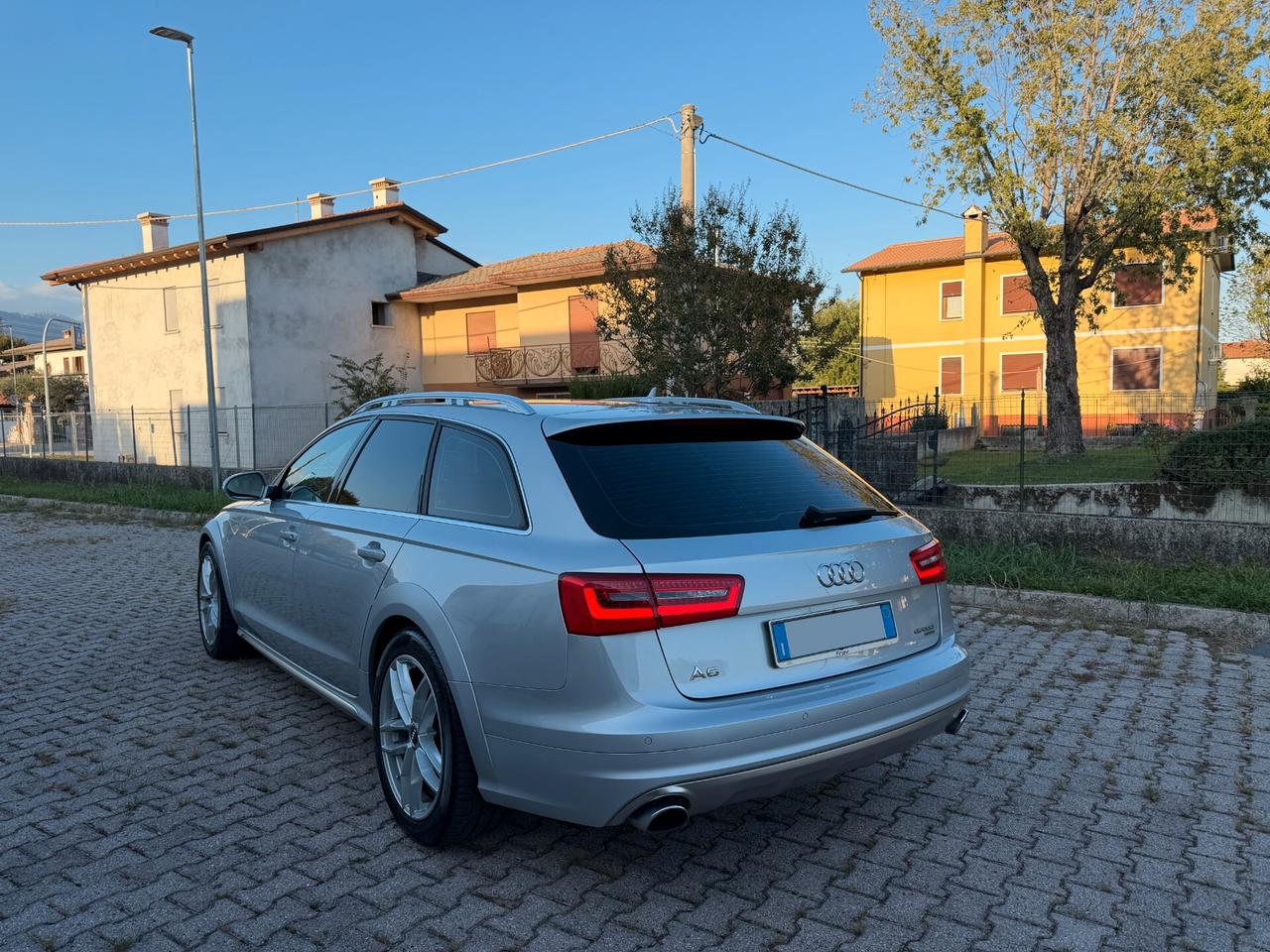 Audi A6 Allroad 3.0 TDI Quattro Business plus