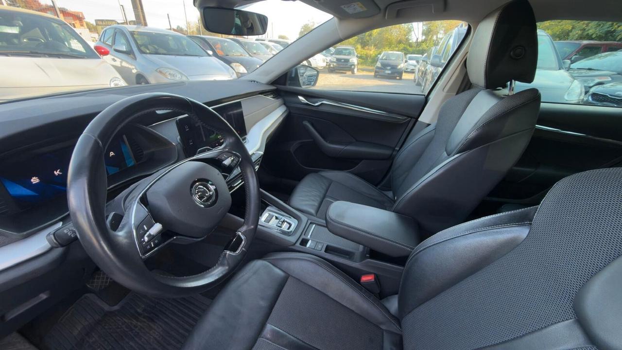Skoda Octavia 2.0 TDI EVO SCR 150 CV DSG 4x4 Wagon Sportline