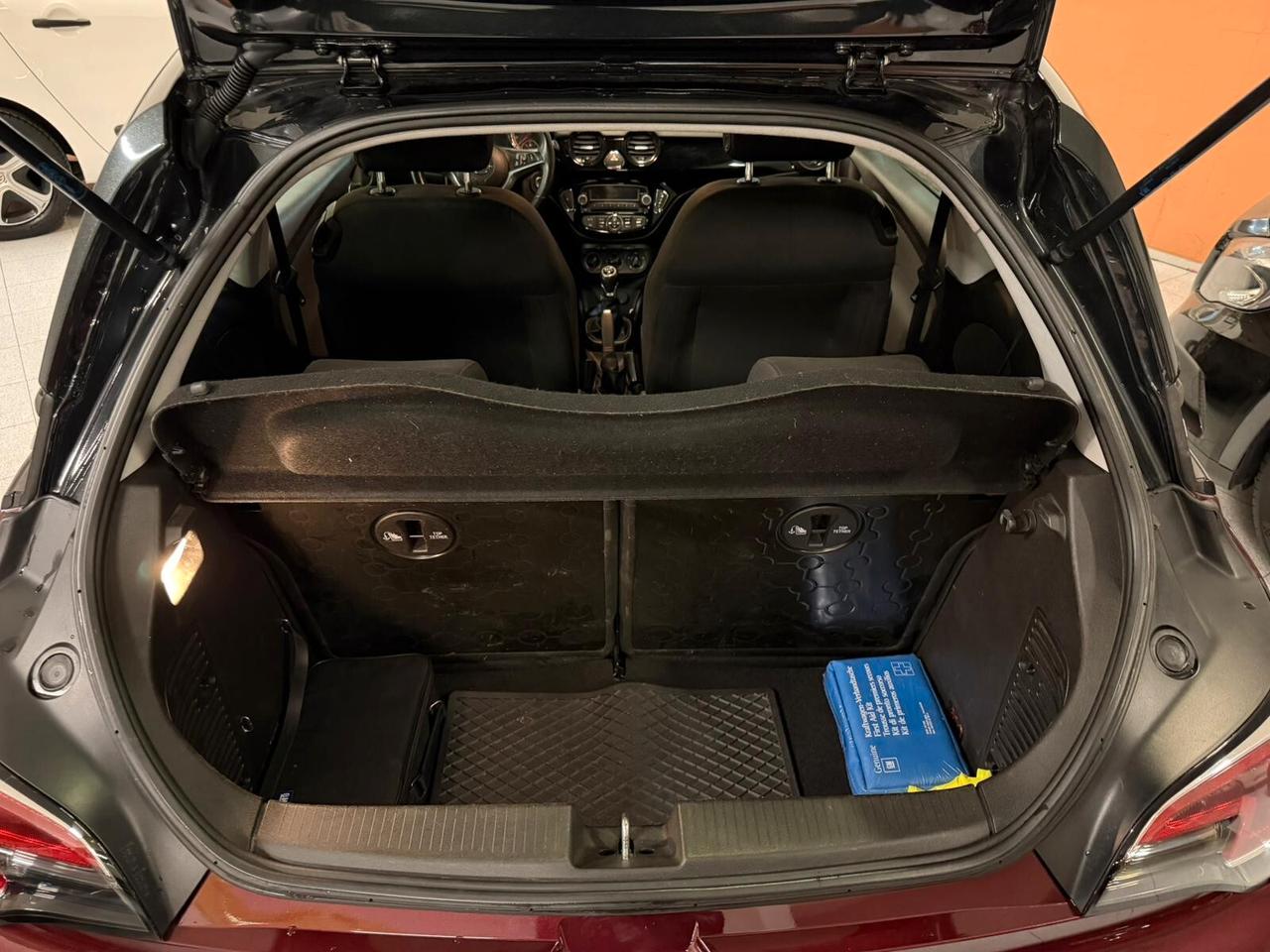 Opel Adam 1.4 87 CV GPL Tech Unlimited