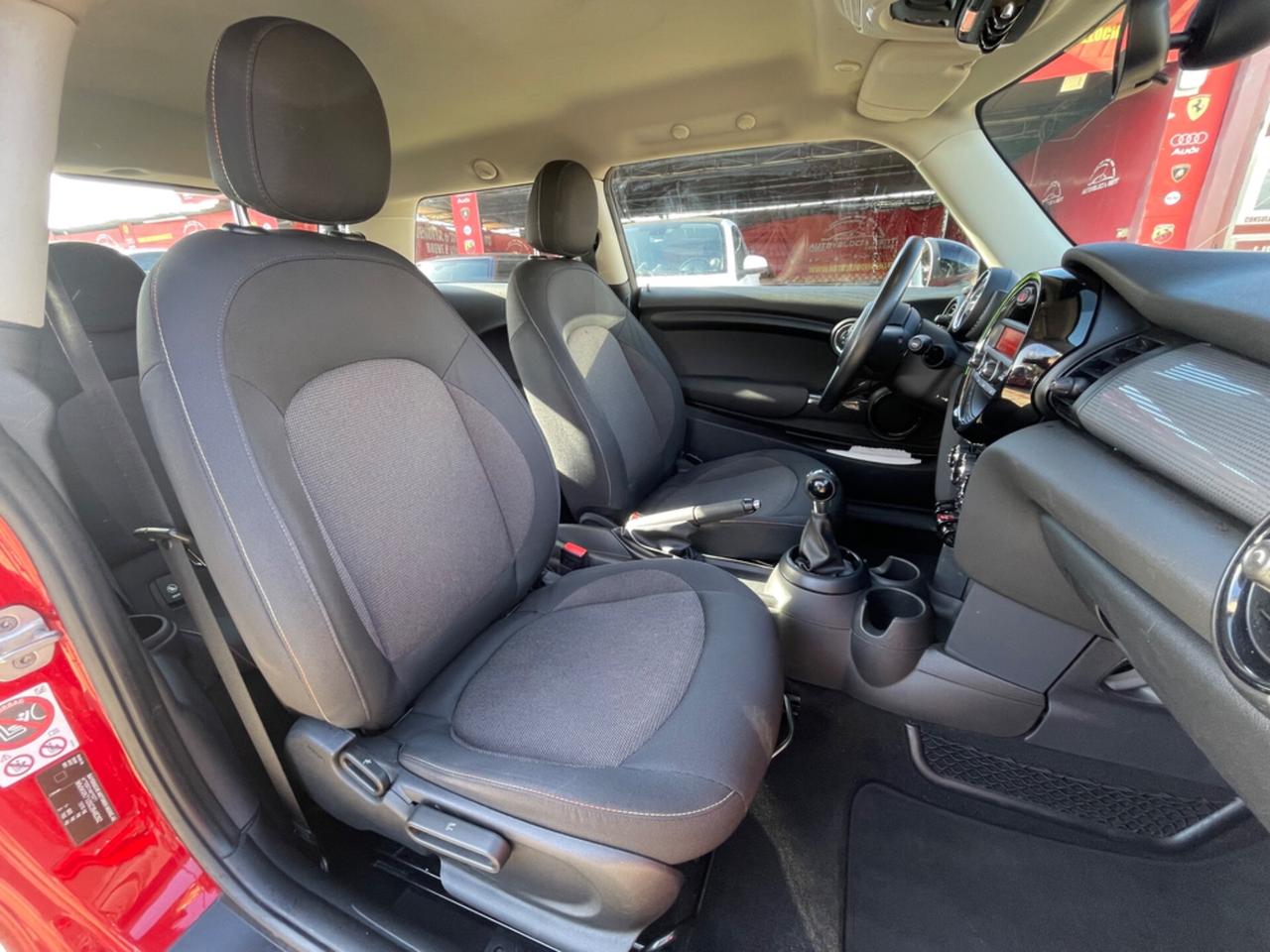 Mini One idonea anche per neopatentati