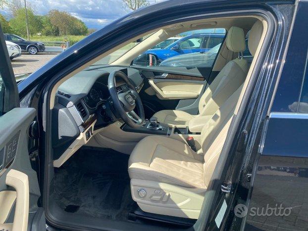 AUDI Q5 45 TDI quattro tiptronic Business Design