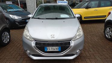 Peugeot 208 1.2 VTi 82 CV 3 porte Allure