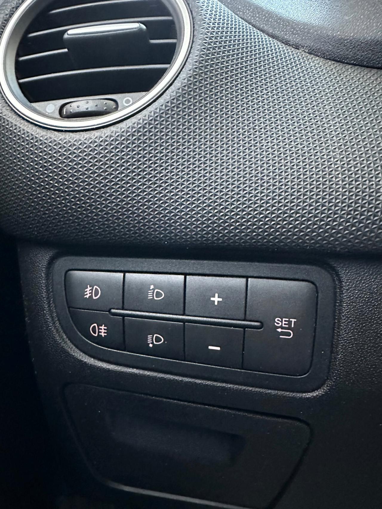 Fiat Punto 1.2 Benz, Euro 6, si neopat, uni propriet, perfetta