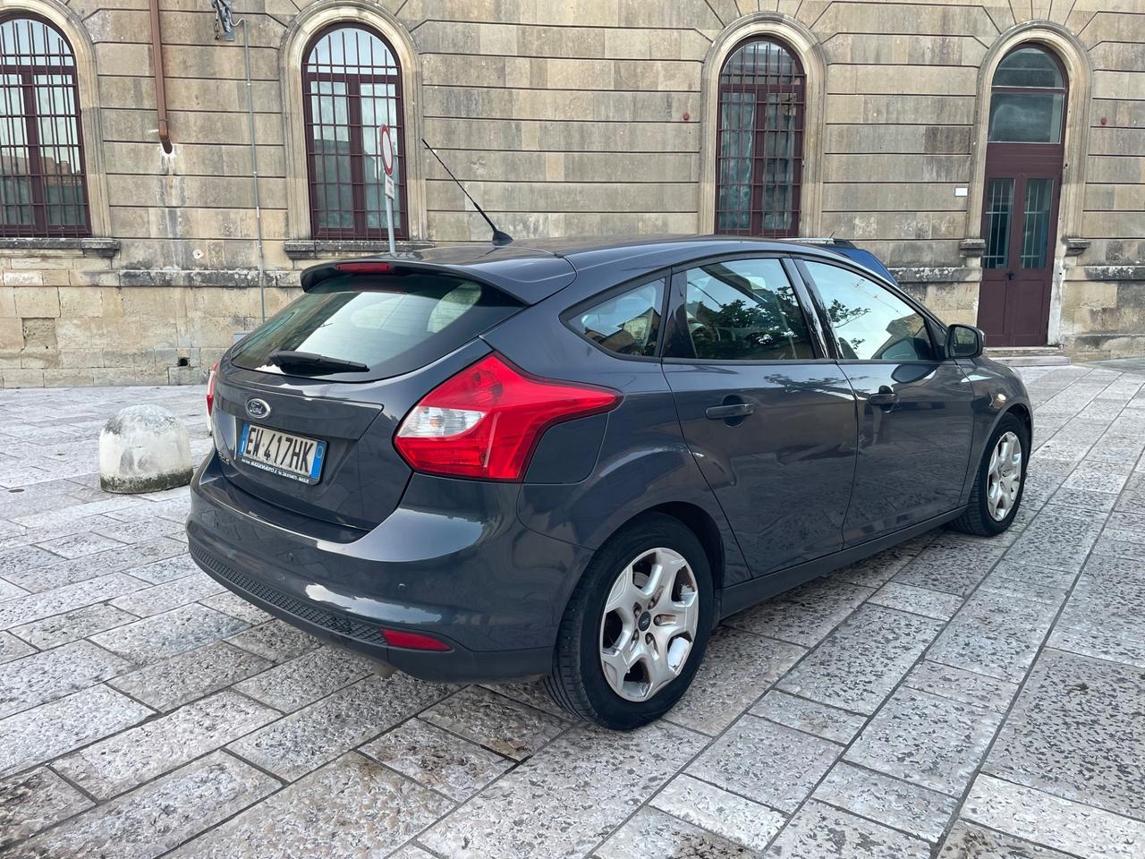 Ford Focus 1.6 120 CV GPL Titanium