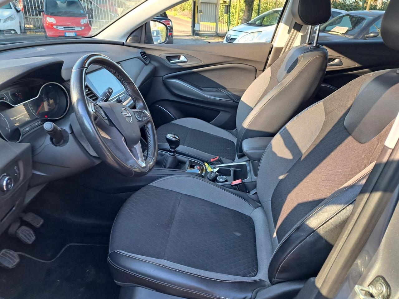 Opel Grandland X 1.6 diesel Ecotec Start&Stop Business