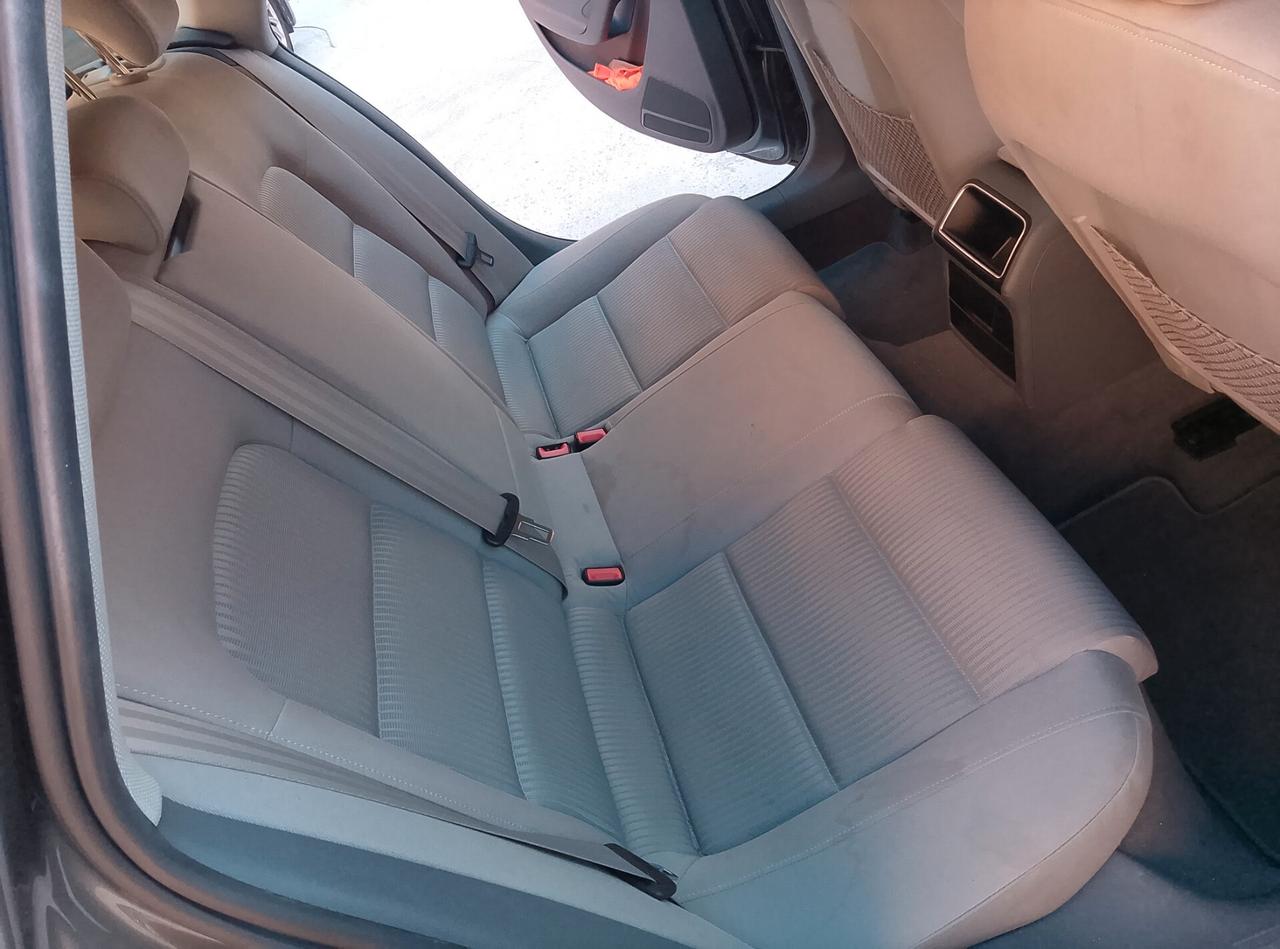Audi A4 Avant 2.0 TDI 143 CV F.AP. multitronic