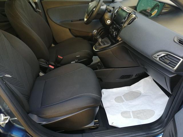 LANCIA Ypsilon 1.0 FireFly 5 porte S&S Hybrid Ecochic Gold