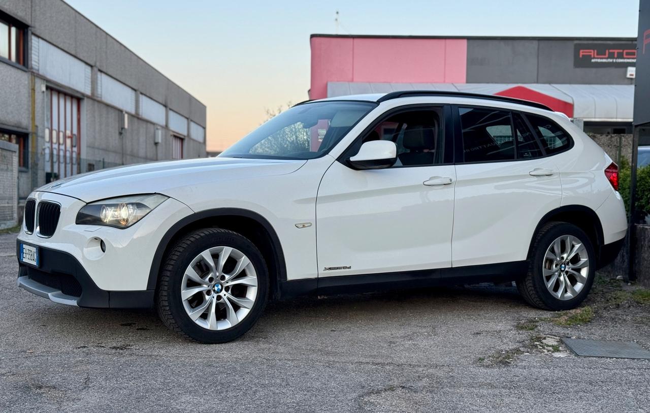 Bmw X1 xDrive20d Futura AUTOM. 2011