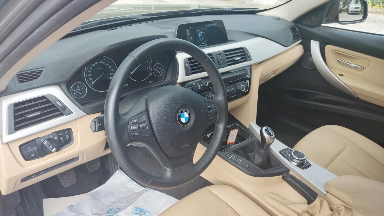 Bmw 318d Efficient Dynamics Touring Luxury