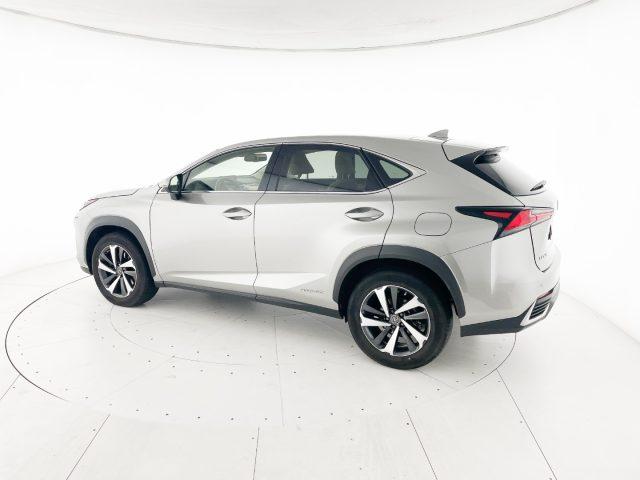 LEXUS NX 300 Hybrid 4WD Luxury