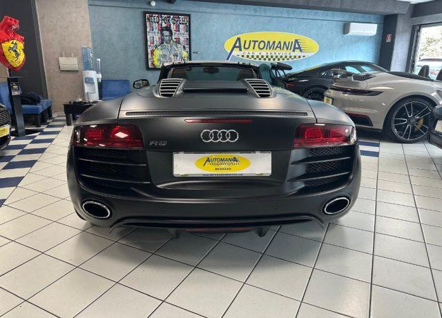 AUDI R8 Spyder 5.2 V10 FSI quattro R tronic
