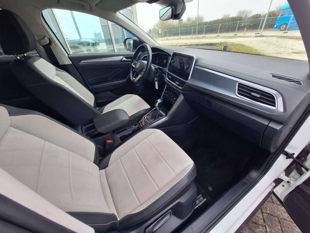 Volkswagen T-Roc T-Roc 2.0 tdi Style 150cv DSG - Navigatore - Telecamera - Fari full Led - Virtual cockpit