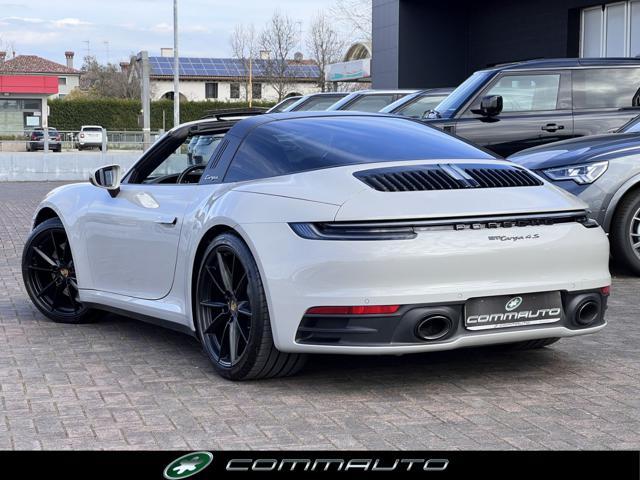 PORSCHE 911 Targa 4S