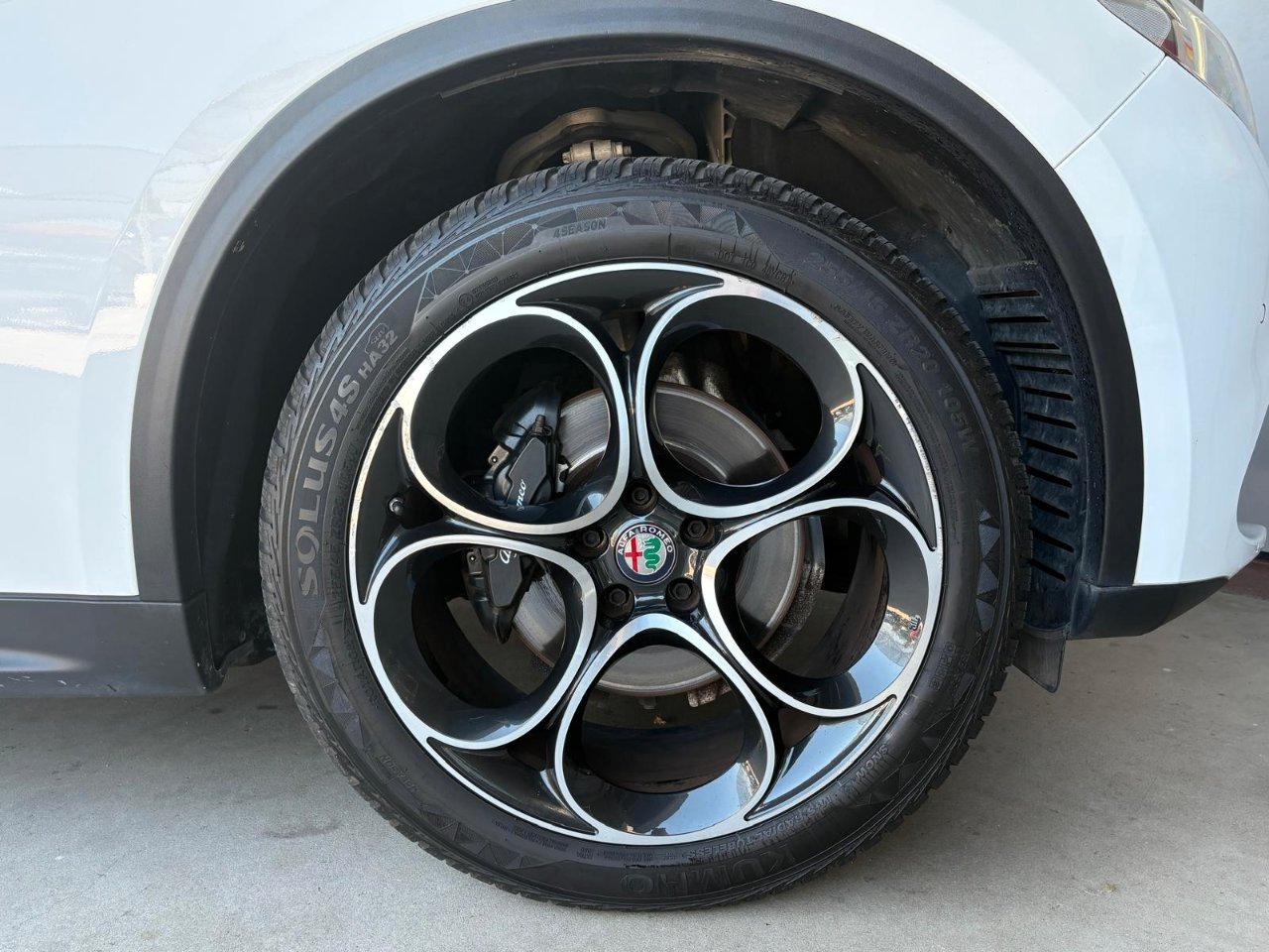 Alfa Romeo Stelvio 2.2 Turbodiesel 210 CV AT8 Q4