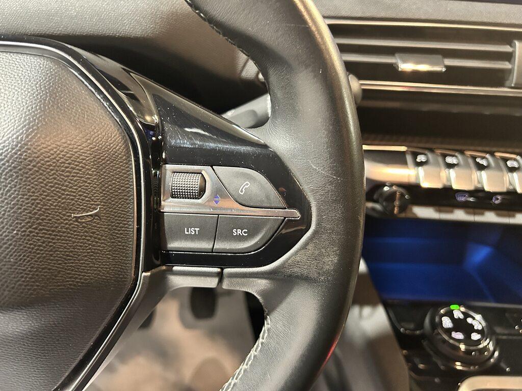 Peugeot 3008 1.5 BlueHDi Business