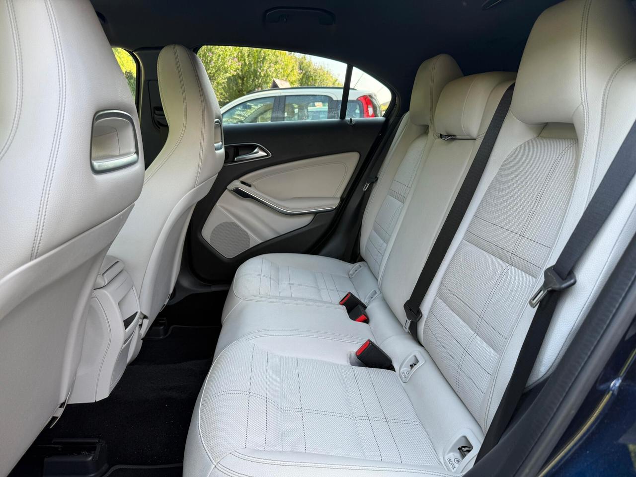 Mercedes-benz A 180 d Automatic Premium NEOPATENTATI