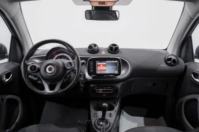 SMART ForTwo 1.0 70cv Twinamic Business #Navy