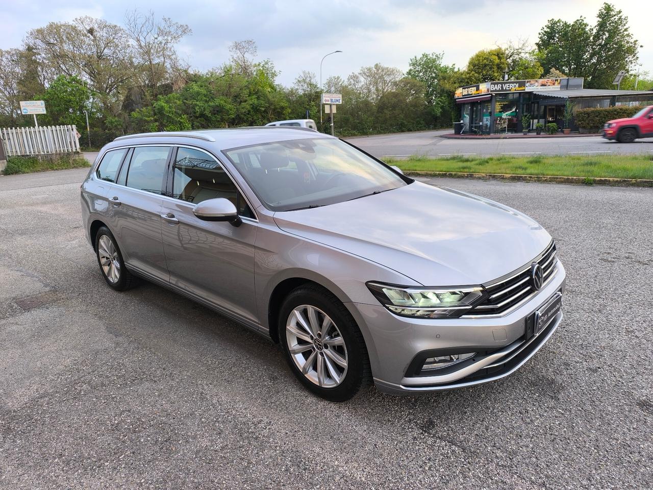 Volkswagen Passat Variant 2.0 TDI SCR 122 CV EVO DSG Business