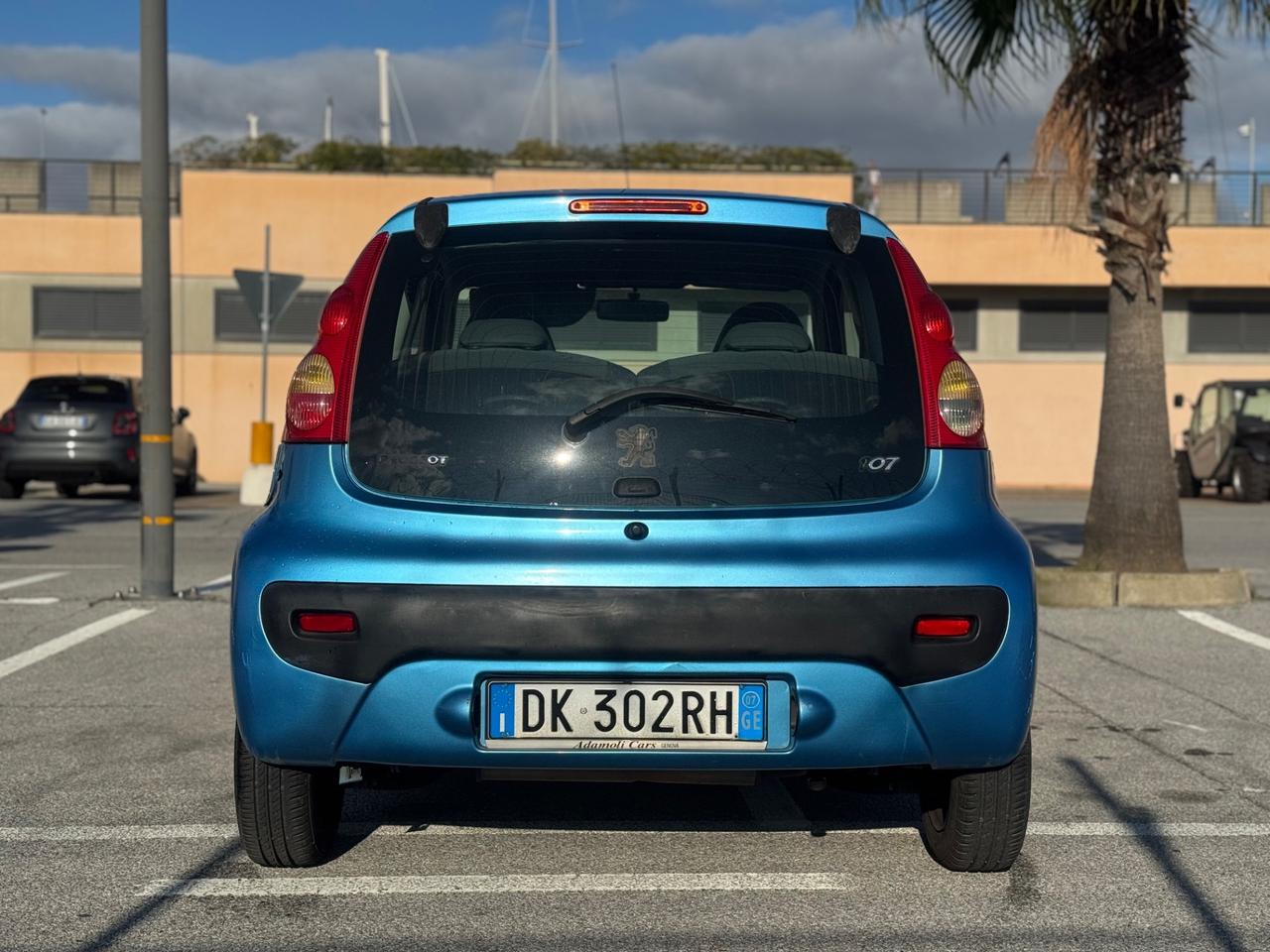 PEUGEOT 107 1.0 BENZINA NEOPATENTATI 12 MESI DI GARANZIA