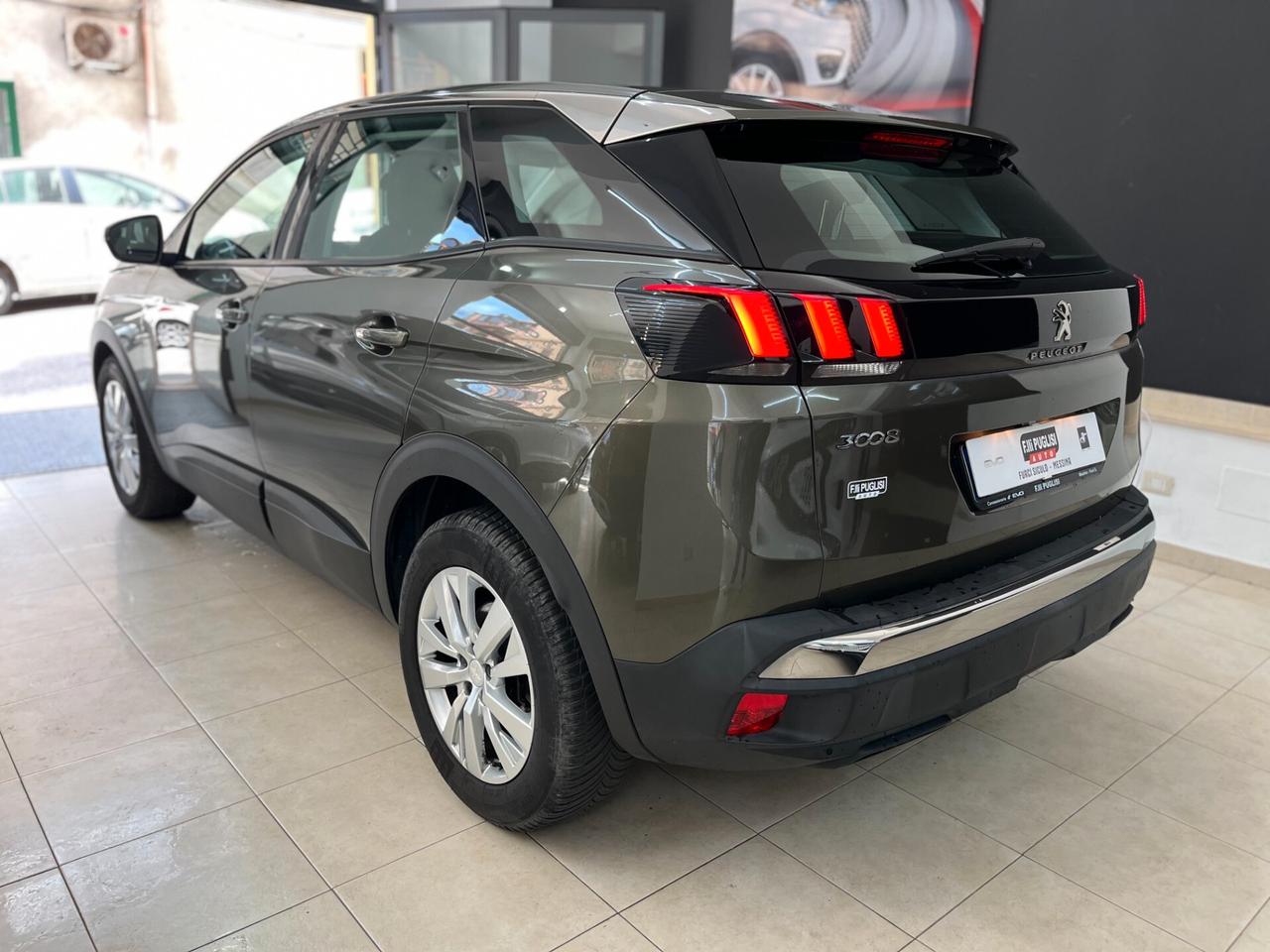 Peugeot 3008 BlueHDi 130 S&S Active -.2020