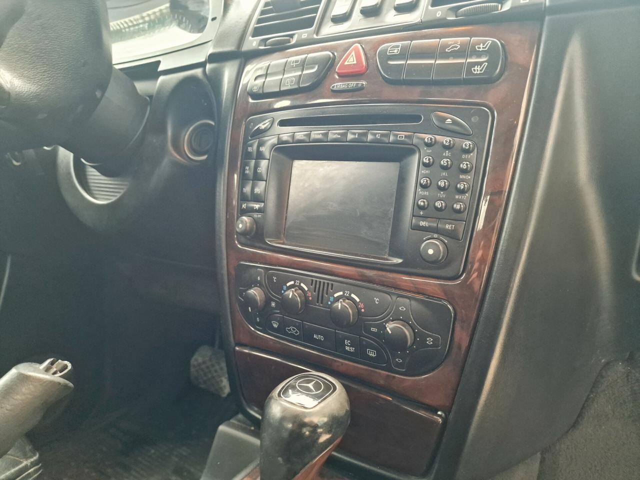Mercedes-benz G G400 cdi v8