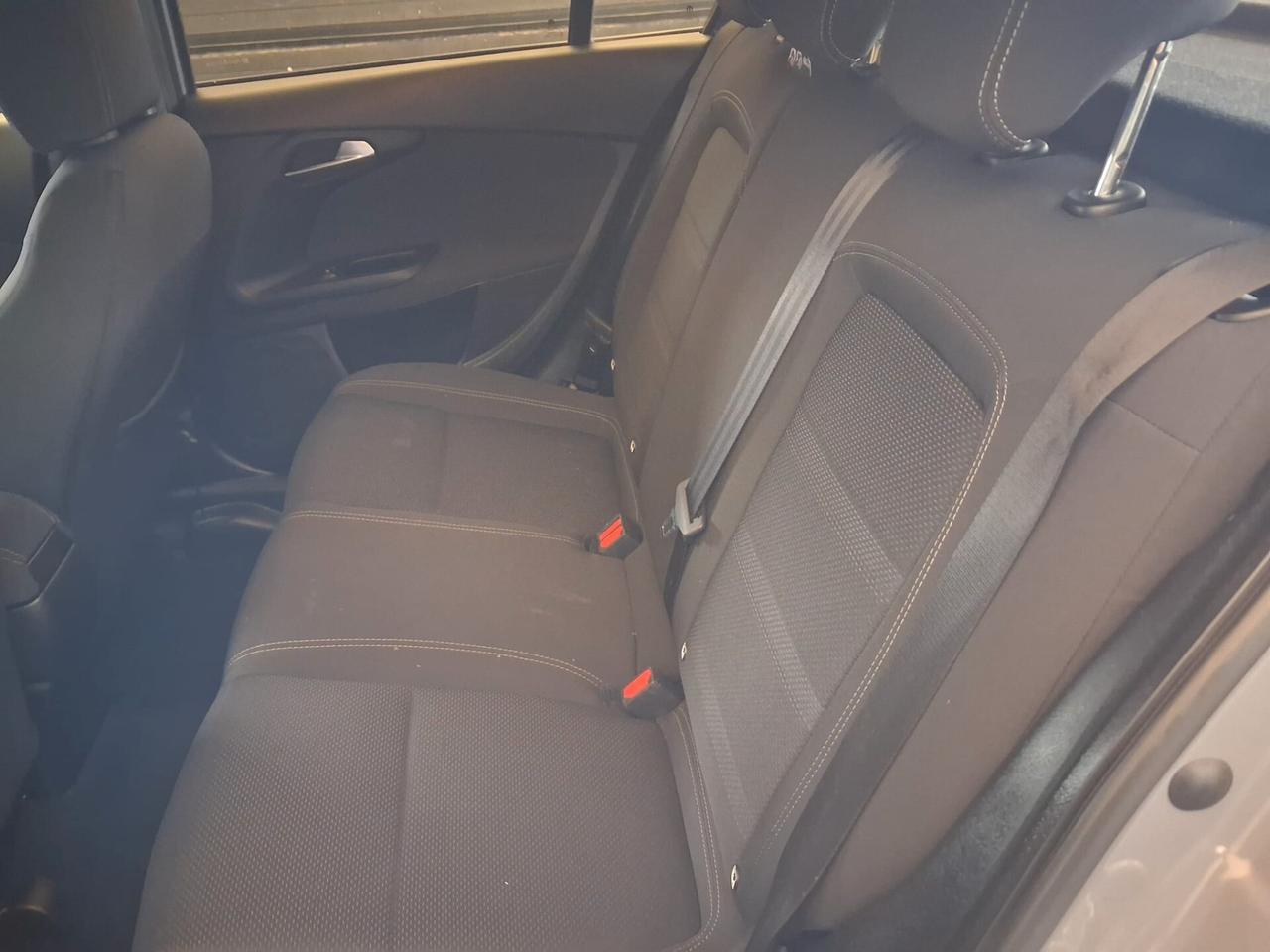 Fiat Tipo 1.6 Mjt S&S 5 porte Sport